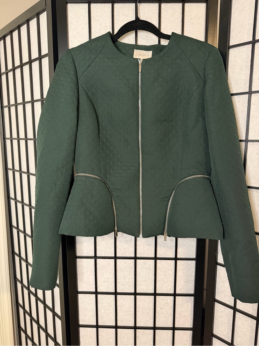 1.STATE Forest Green Textured Zip-Front Peplum Jacket